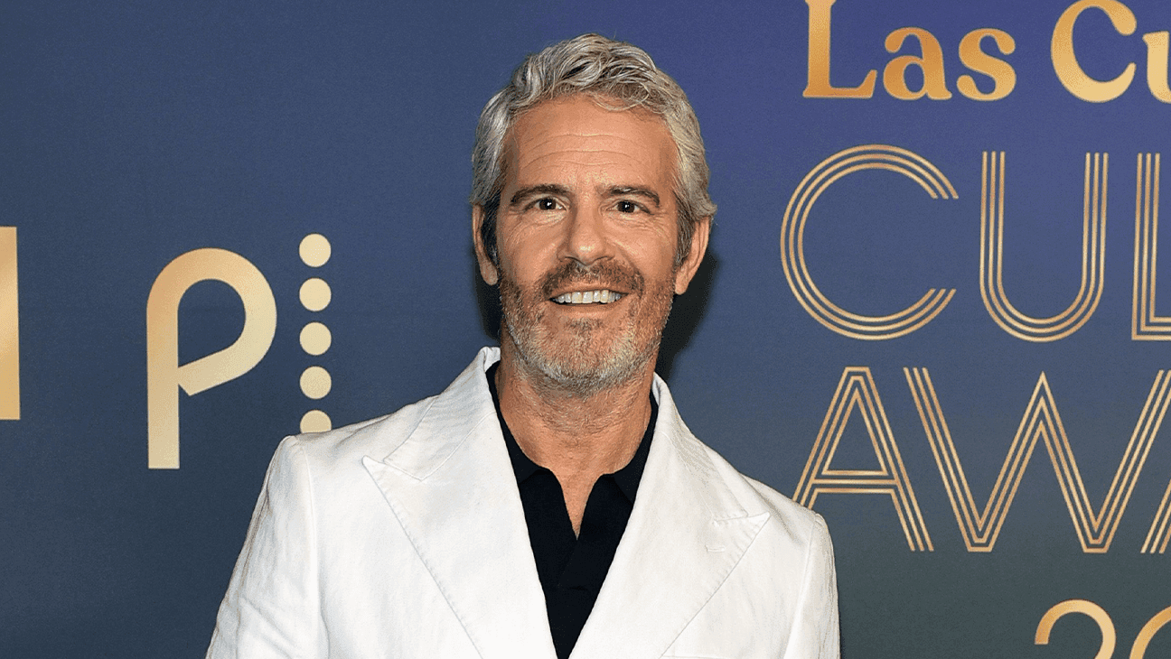 Andy Cohen Siriusxm Show Yenilenmiş