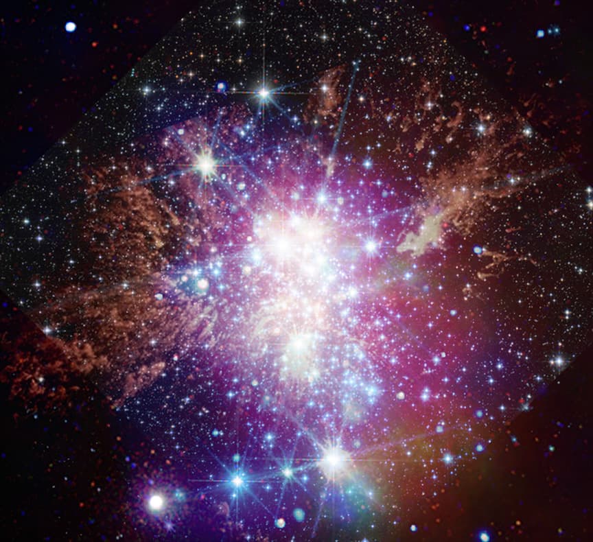 Göz alıcı bir yıldız kümesi - NASA