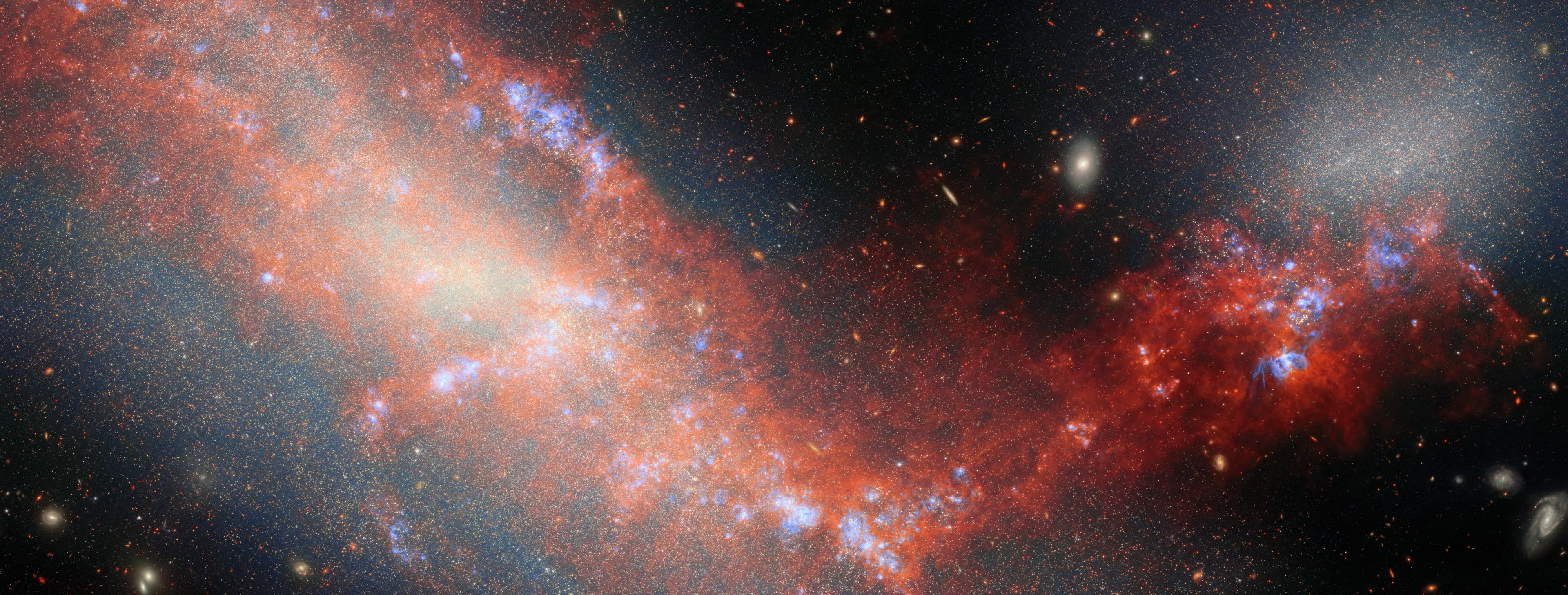 Galaksilerin Dansı - NASA