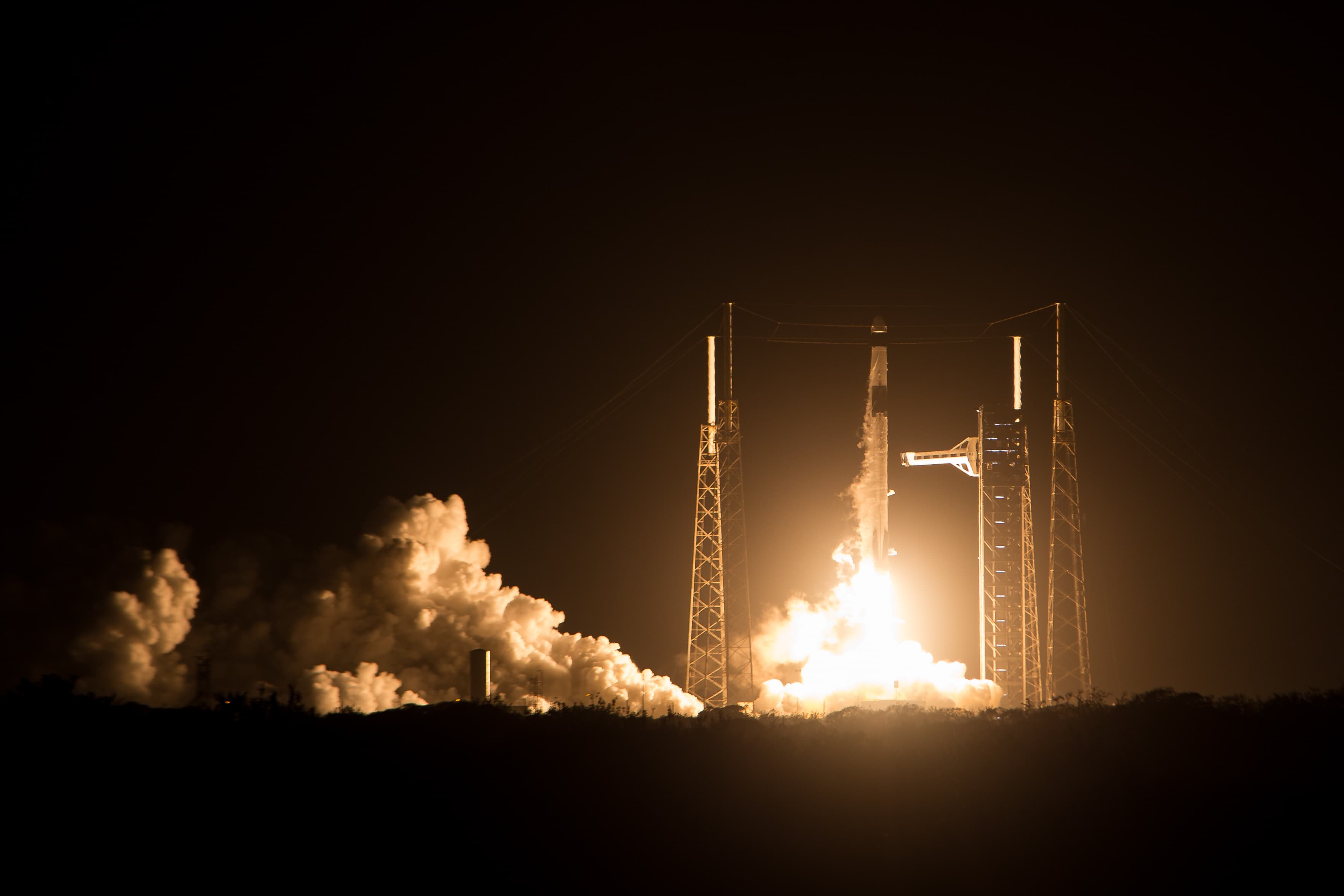 Mürettebat-12 Fırlatılıyor - NASA