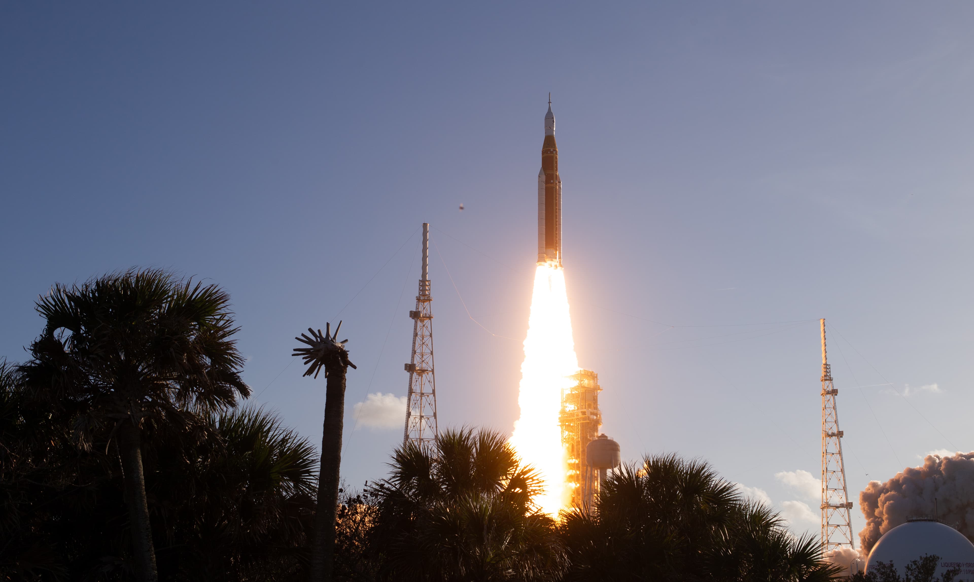 Artemis II Astronotları Ay'a Fırlatıldı