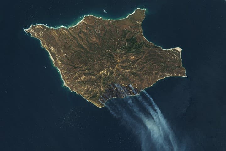 Ateş Karakterleri Santa Rosa Adası