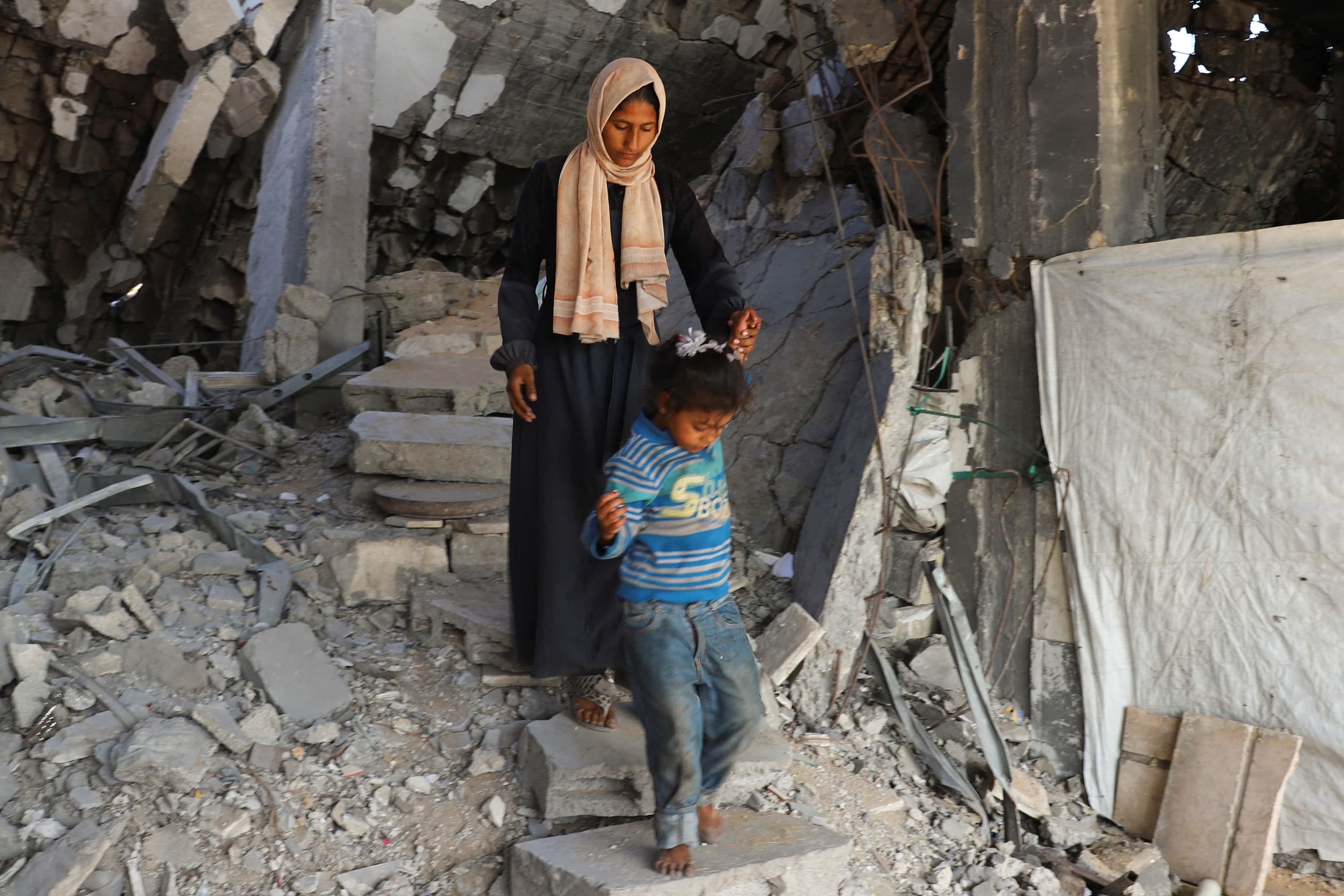 BREAKING: Israeli air strikes hit Rafah