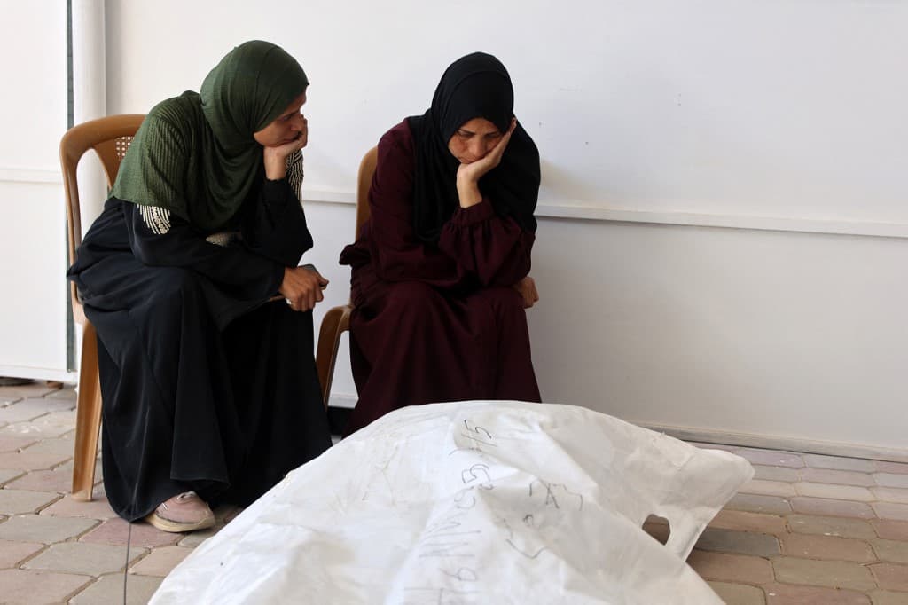Two Israeli soldiers killed in Gaza