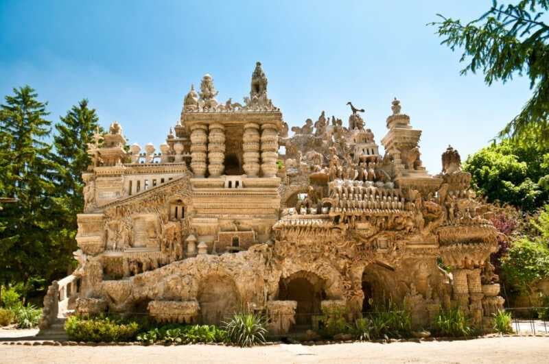 Le Palais Ideal: Düş Sarayı...