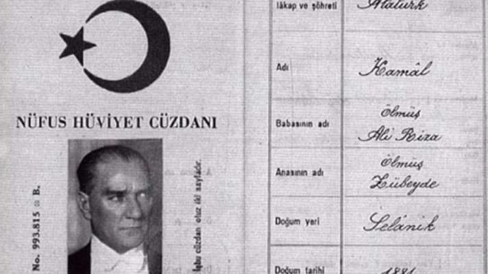 21 Haziran Soyadı Kanunun Kabul Edilmesi