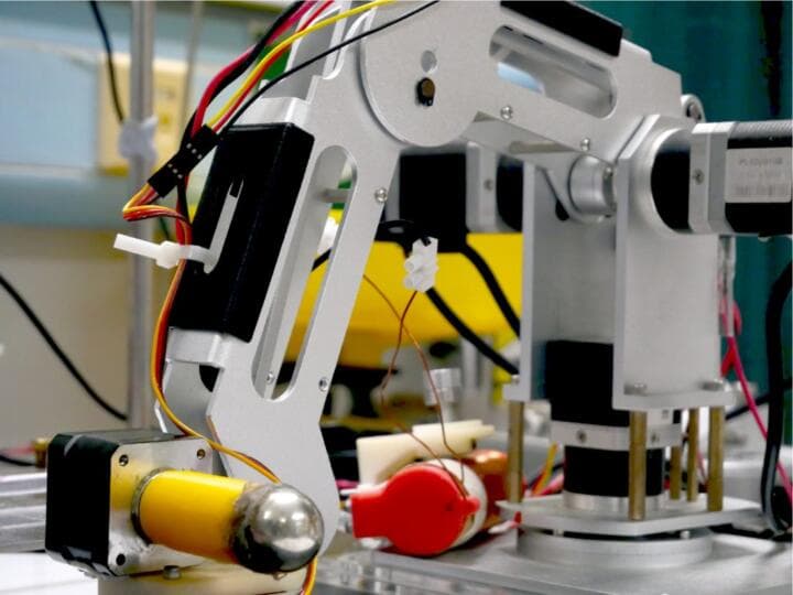 İnsan Vücuduna Giren Robotik Slime