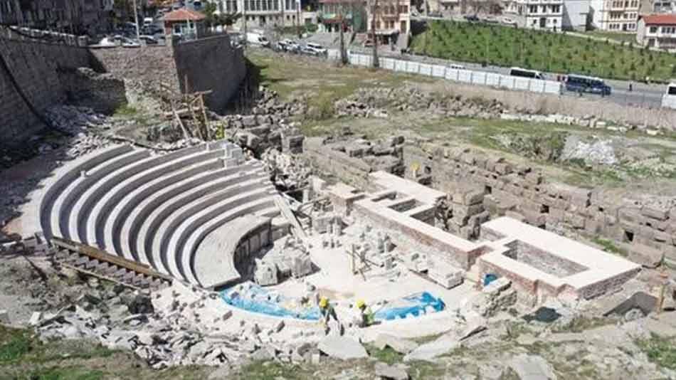 "Antik Roma Tiyatrosu" Kazılarında Güncel Durum