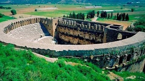 Aspendos Antik Kenti ve Hikayesi
